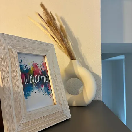 - Eg Mosel- & Weinquartier, Terrasse, Parkplatz, Moderne Kueche Bis 4 Personen 아파트