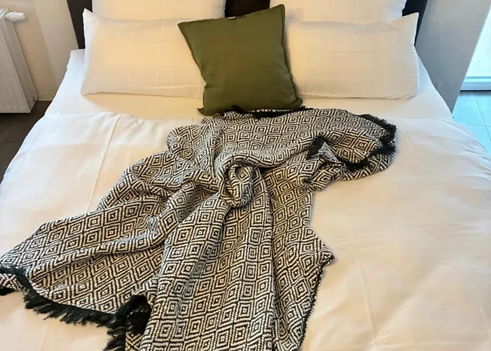 - Eg Mosel- & Weinquartier, Terrasse, Parkplatz, Moderne Kueche Bis 4 Personen * 皮斯波特