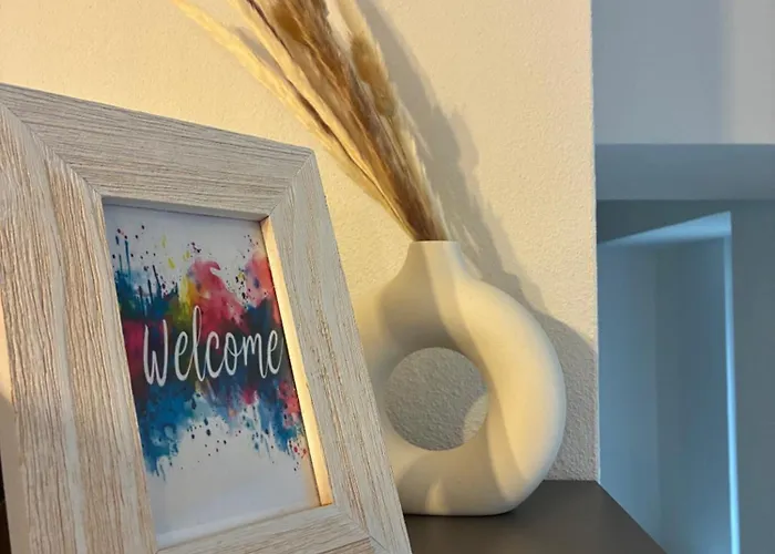 - Eg Mosel- & Weinquartier, Terrasse, Parkplatz, Moderne Kueche Bis 4 Personen 公寓