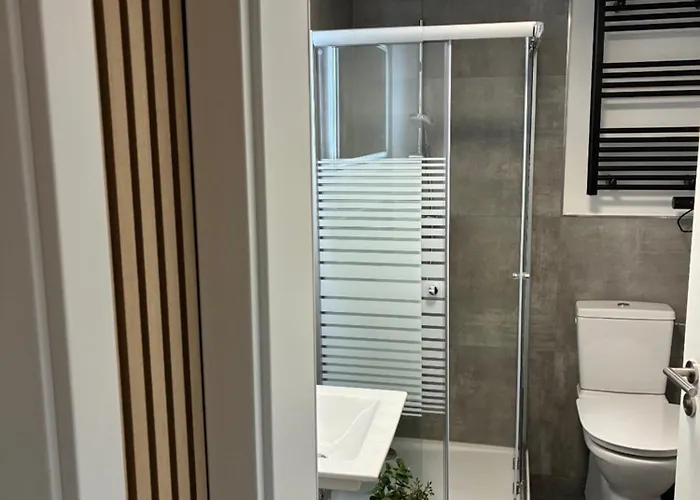 - Eg Mosel- & Weinquartier, Terrasse, Parkplatz, Moderne Kueche Bis 4 Personen 公寓 *