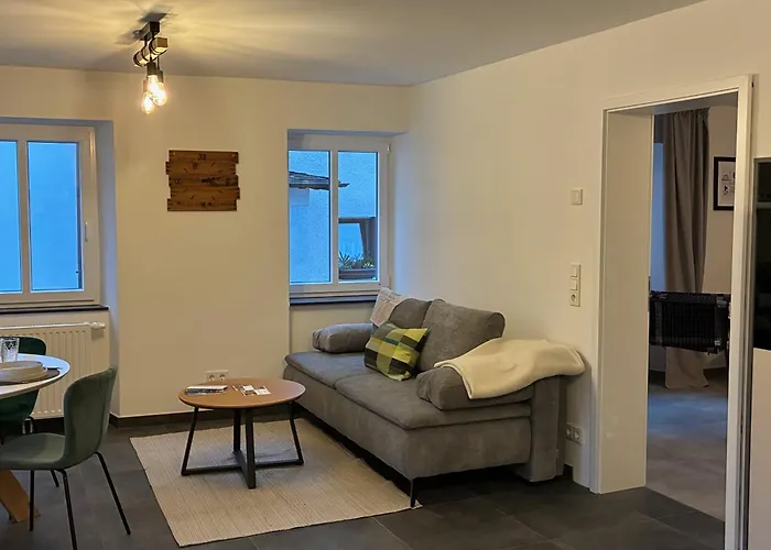 - Eg Mosel- & Weinquartier, Terrasse, Parkplatz, Moderne Kueche Bis 4 Personen 公寓 皮斯波特